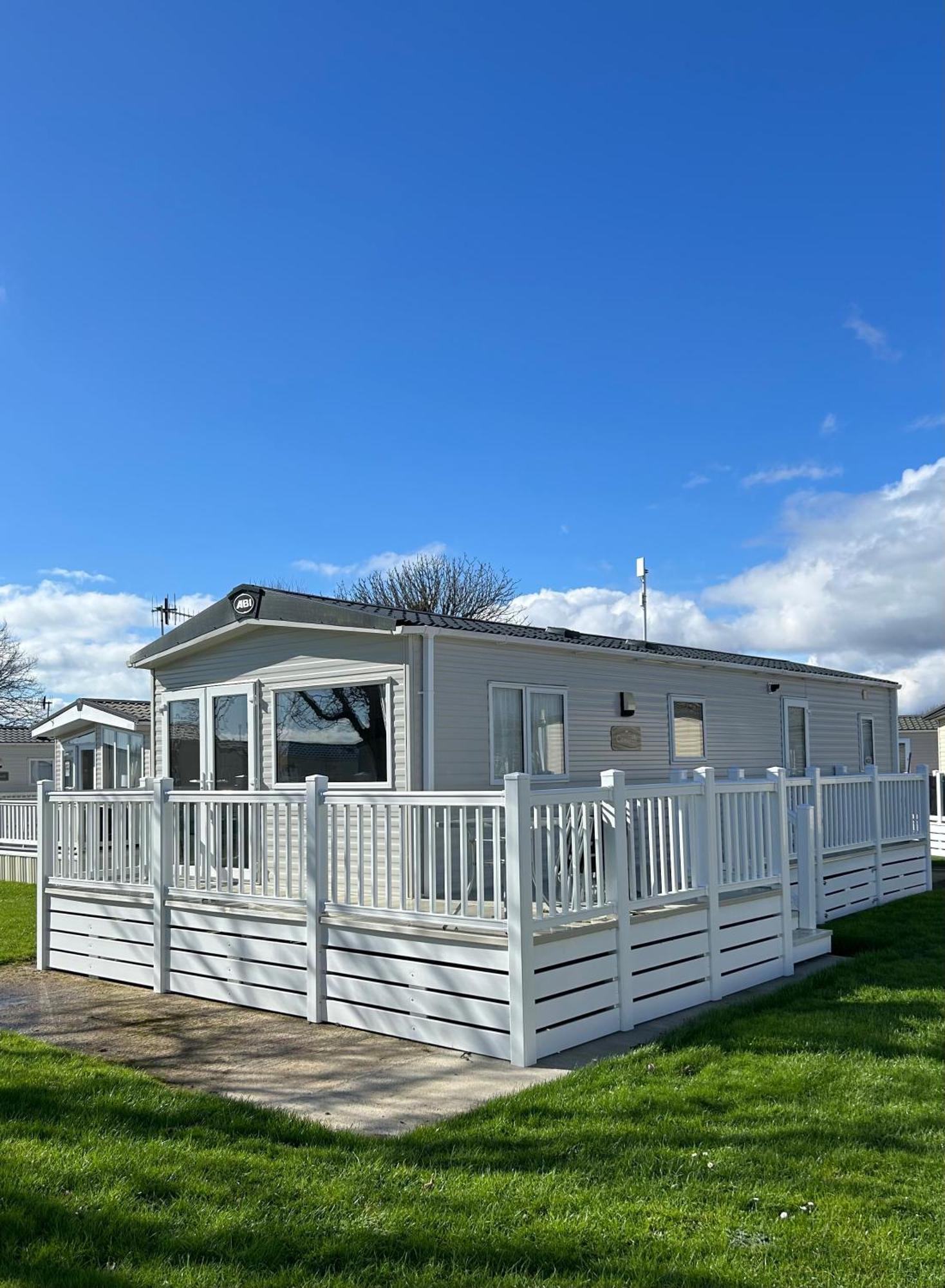 Hotel Bertie-By-The-Sea At Hoburne Naish Highcliffe Exterior foto