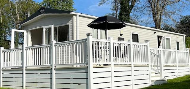 Hotel Bertie-By-The-Sea At Hoburne Naish Highcliffe Exterior foto
